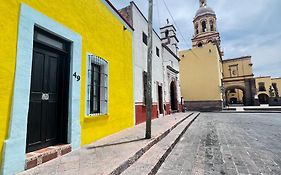 Hostal Luna 49